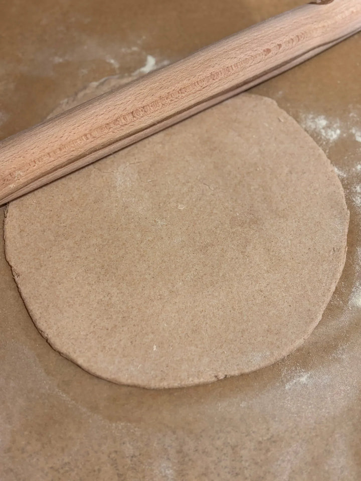 Flammkuchenteig aus Sauerteig