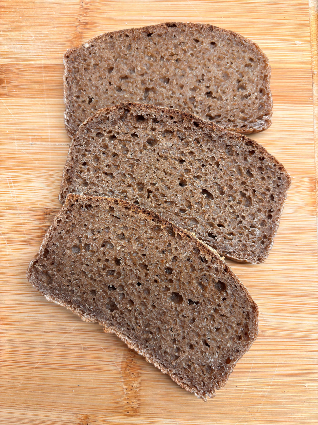 Dinkelvollkorn - Roggenvollkorn Mischbrot über Nacht (ohne Kneten)
