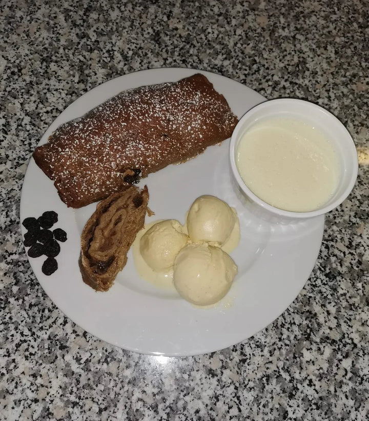 Apfelstrudel aus Einkorn