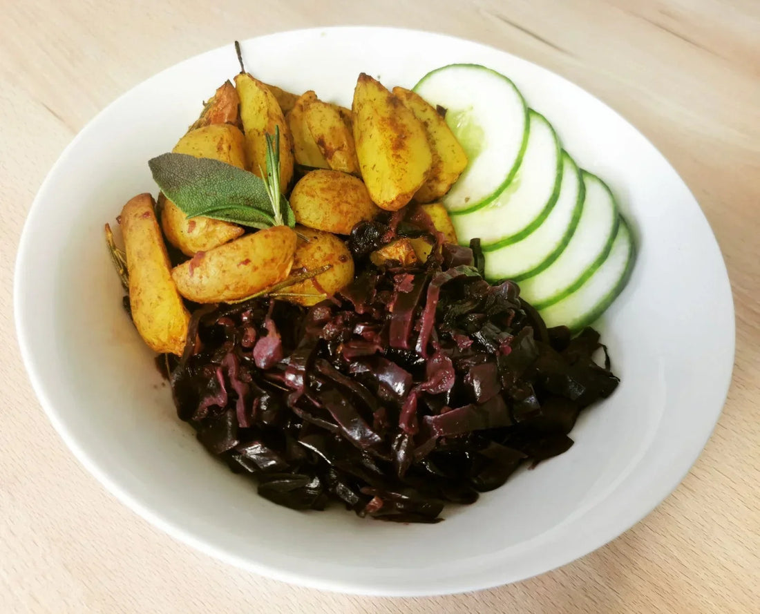 Ofen-Rotkohl mit Kartoffelspalten