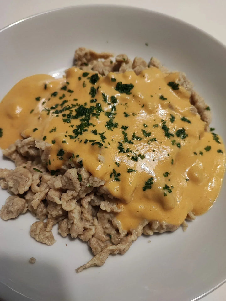Vollkornspätzle mit veganer "Käsesoße"